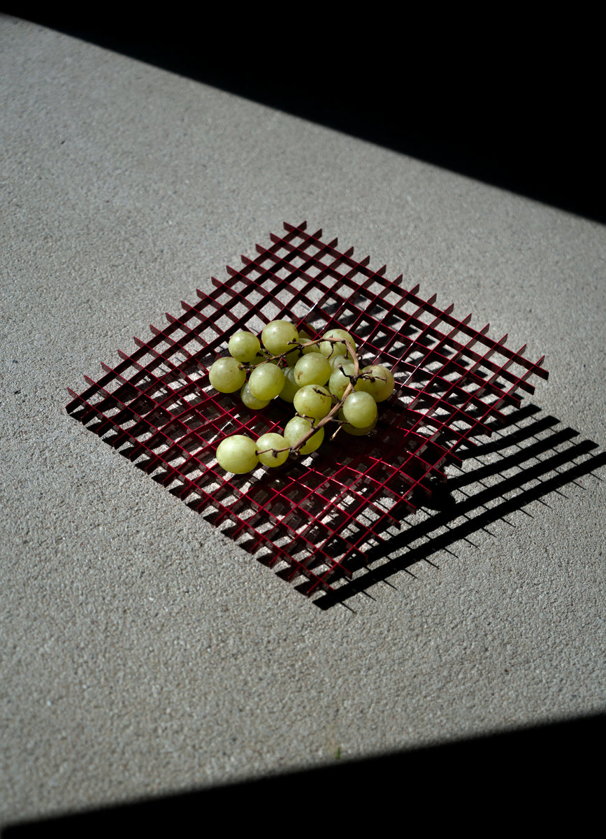 GRAVITY - TRAY - RED – Fundamental.Berlin