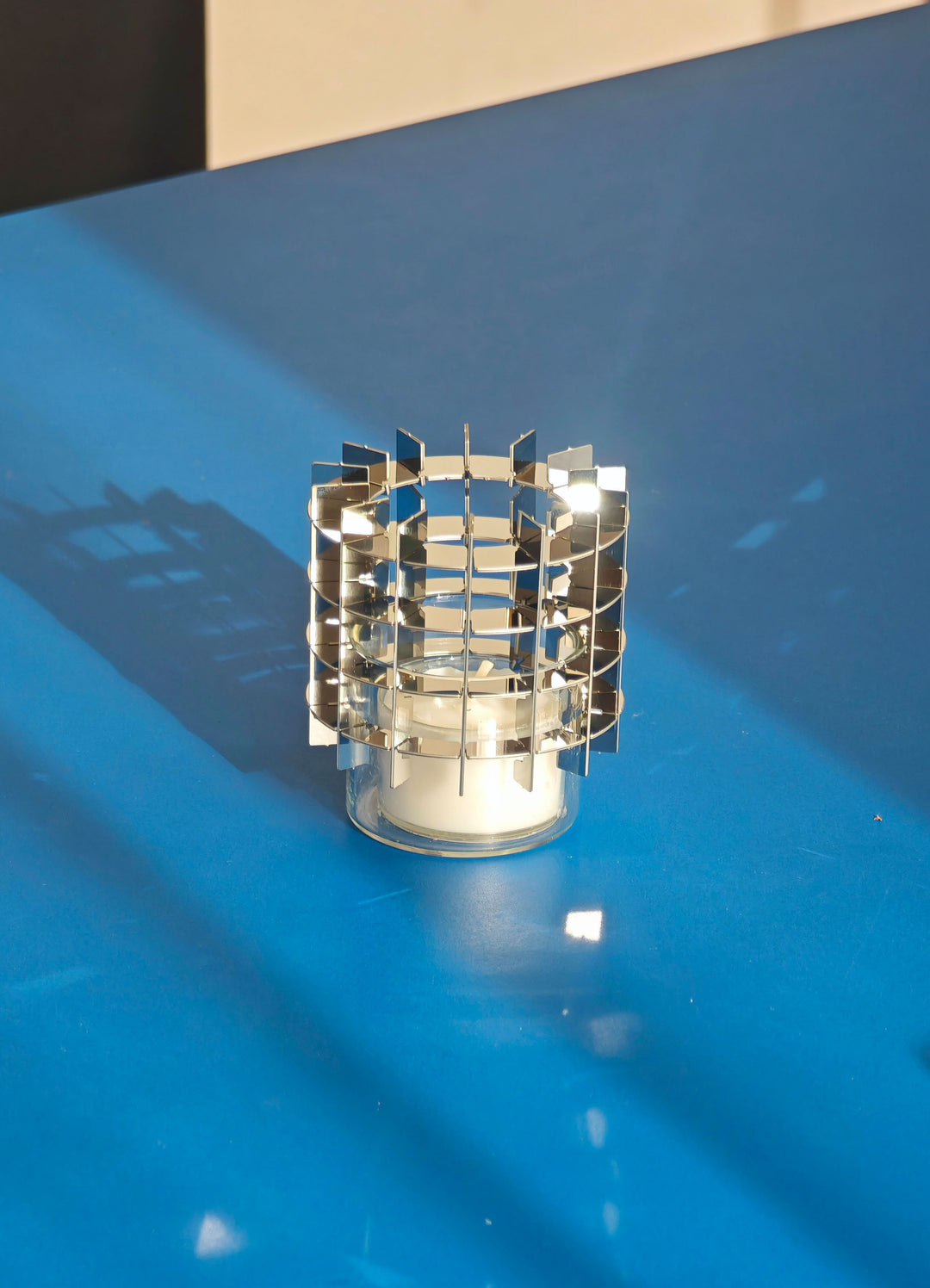 GRAVITY - TEALIGHT HOLDER