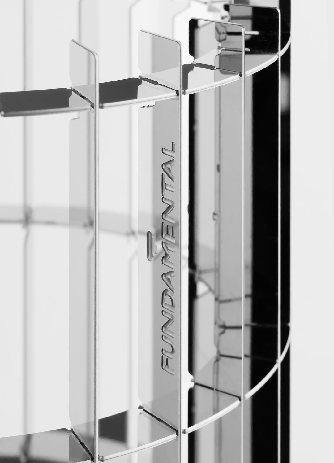 GRAVITY COLUMN VASE