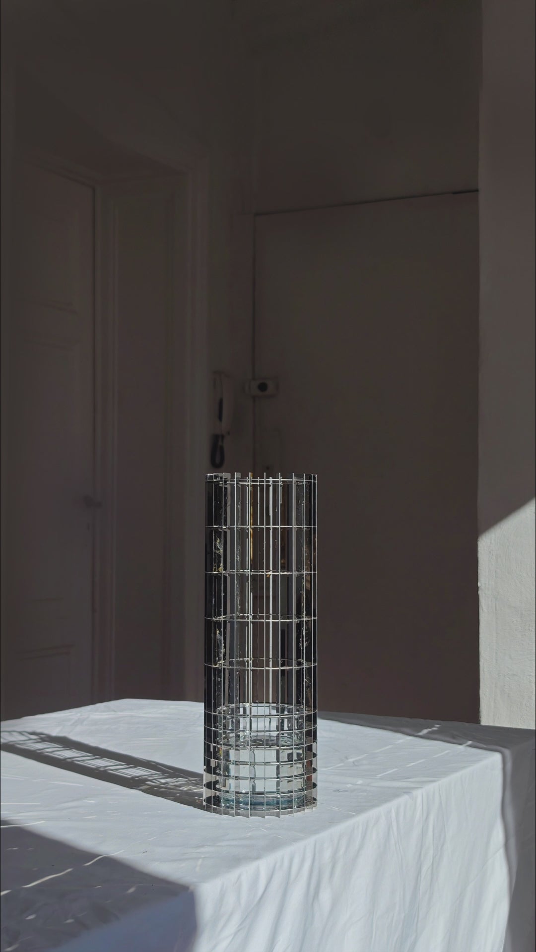 GRAVITY - VASE L