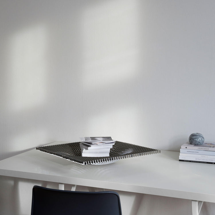 GRAVITY - LARGE CENTREPIECE - Fundamental.Berlin